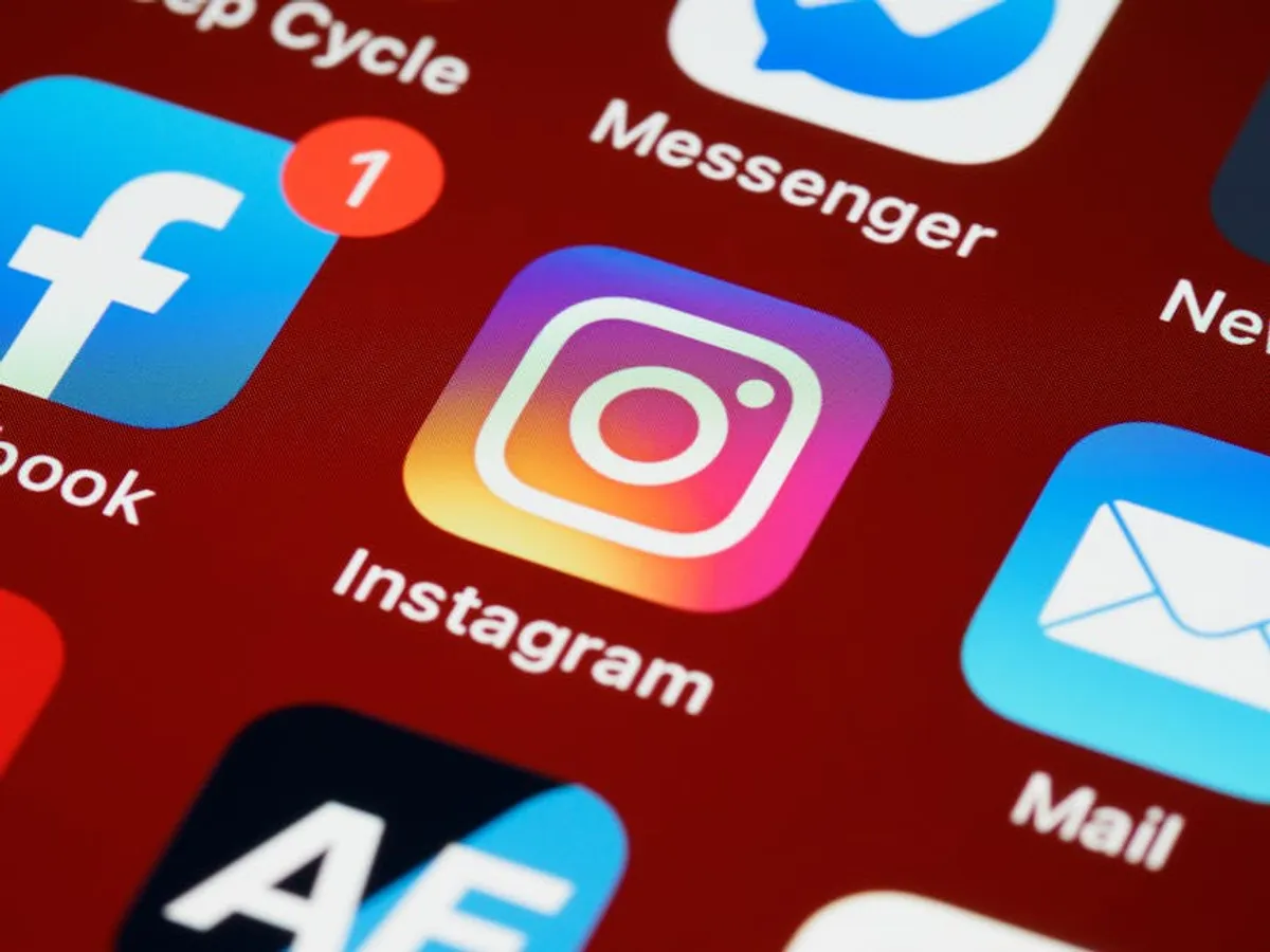 Instagram Anonimo: What It Is, How It Works, and Safer Alternatives